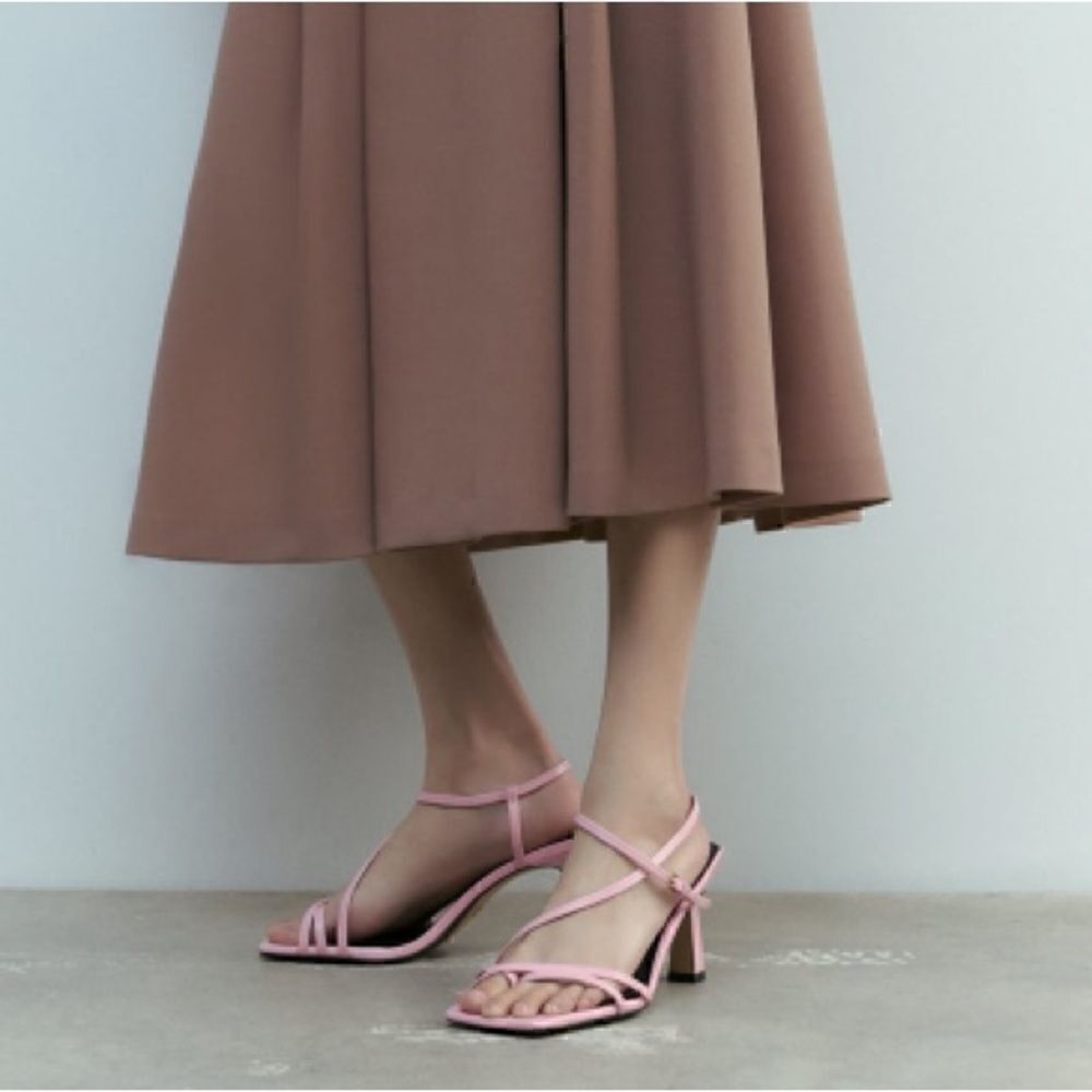 NWT Zara Strappy Heeled Leather Sandals - Picture 6 of 12